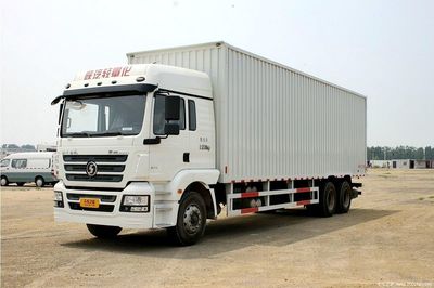 新規(guī)嚴(yán)限25噸，三軸載貨車路在何方？