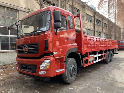 9米6平板貨車市場(chǎng)報(bào)價(jià)解析與選購(gòu)指南